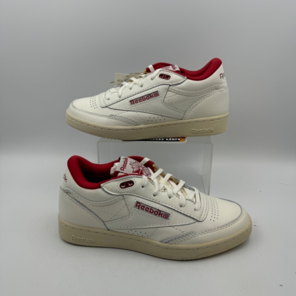 NEW Reebok Club C Mid II Vintage Unisex US 7.5 EUR 40 - Picture 4 of 9
